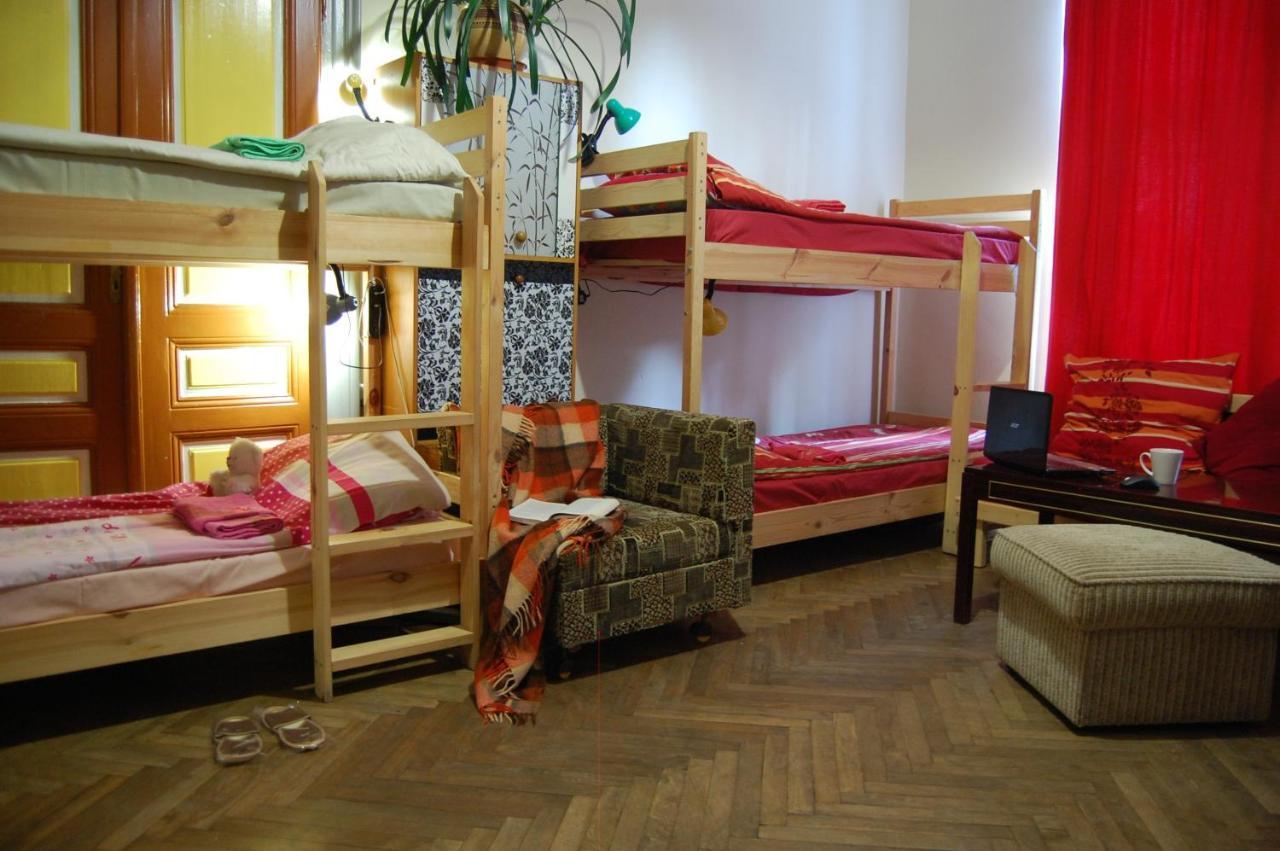 Hostel Drive Львов Экстерьер фото