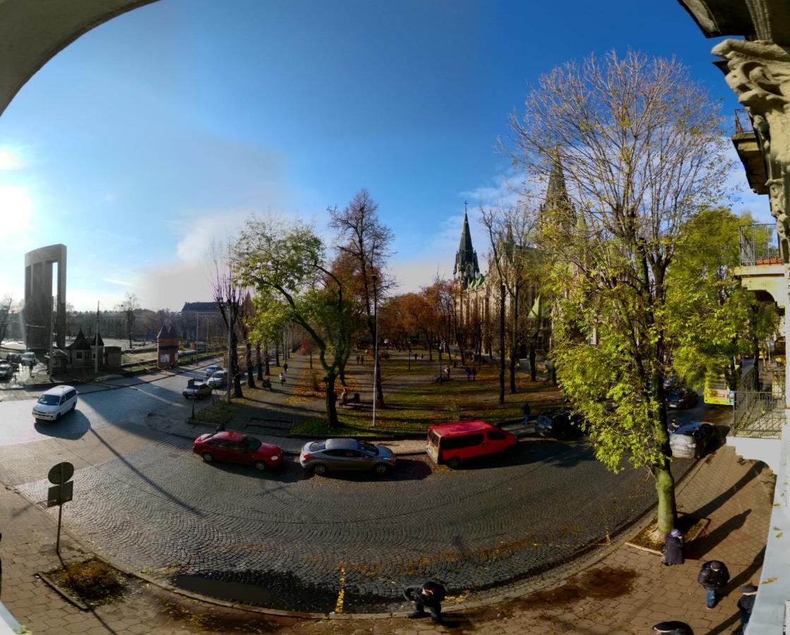 Hostel Drive Львов Экстерьер фото