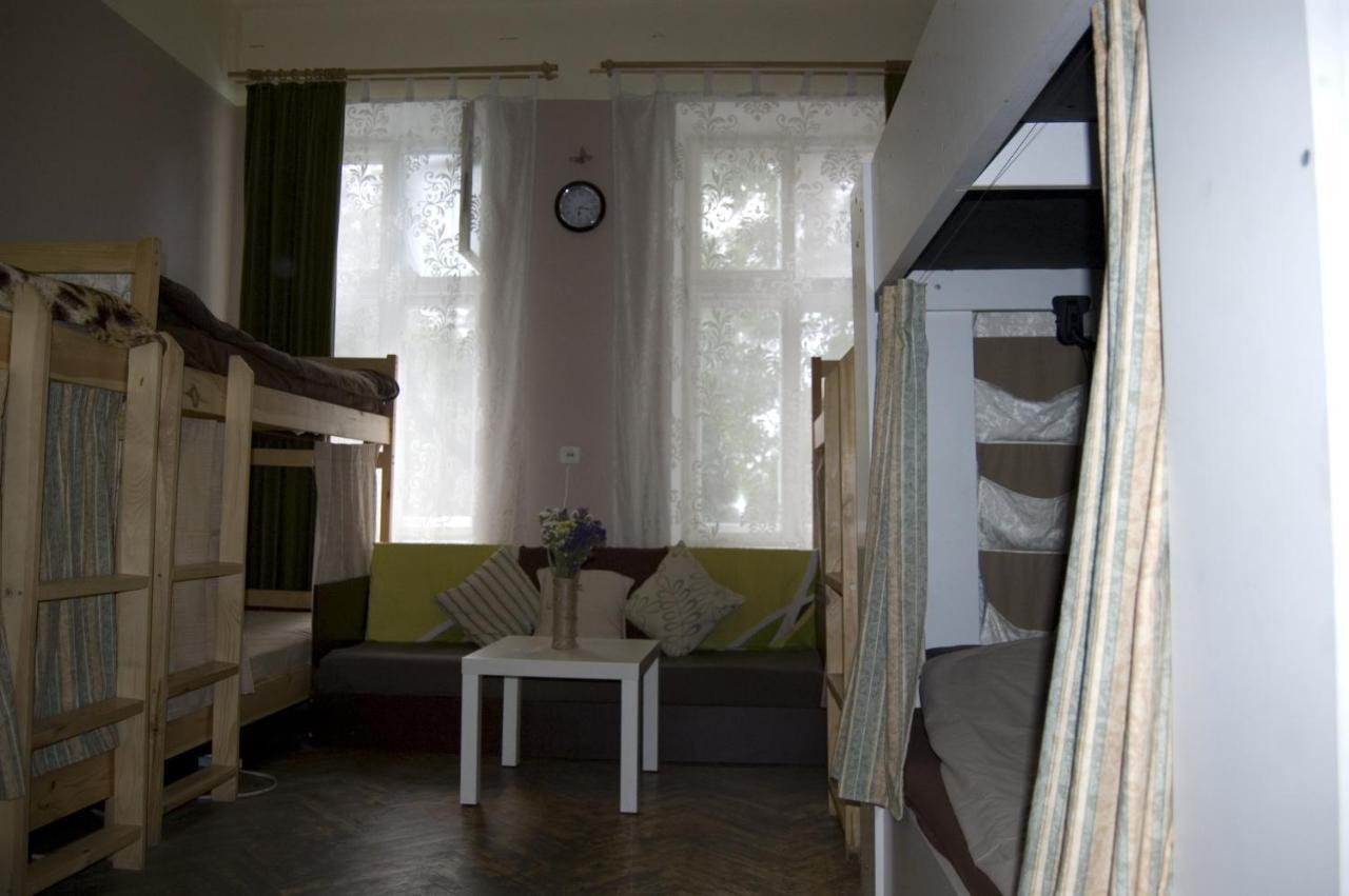 Hostel Drive Львов Экстерьер фото