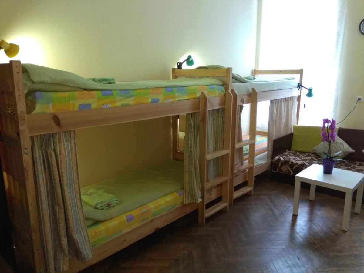 Hostel Drive Львов Экстерьер фото